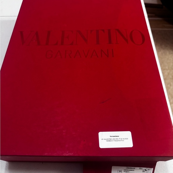 Valentino Garavani Bold Red Box